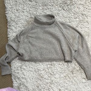 NWOT urban outfitters cropped sweater